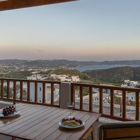 Uncle John'S House With View Vila Tripití Exterior foto