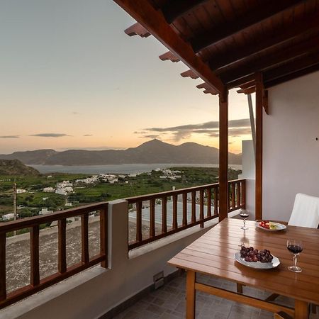 Uncle John'S House With View Vila Tripití Exterior foto