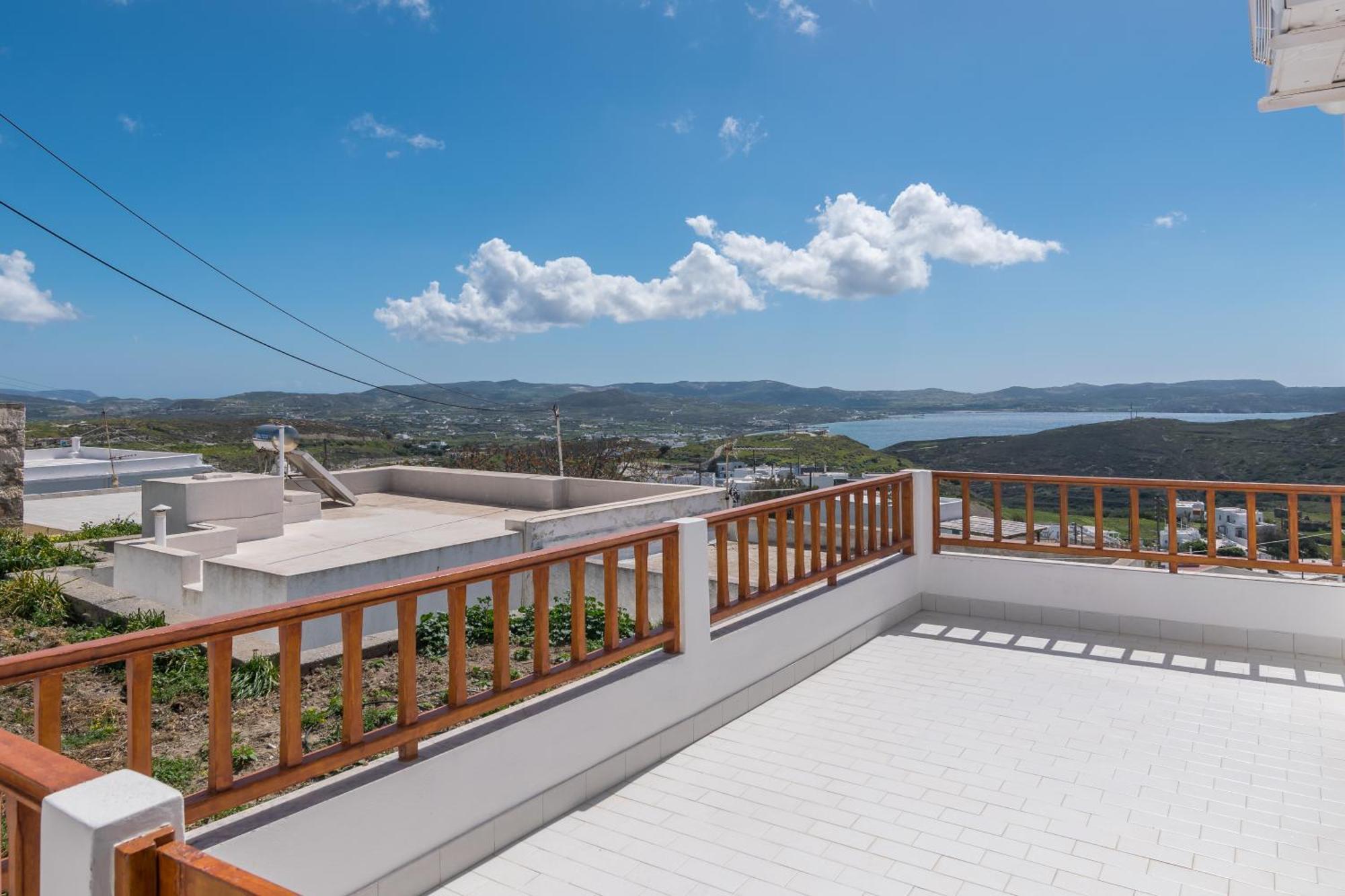 Uncle John'S House With View Vila Tripití Exterior foto